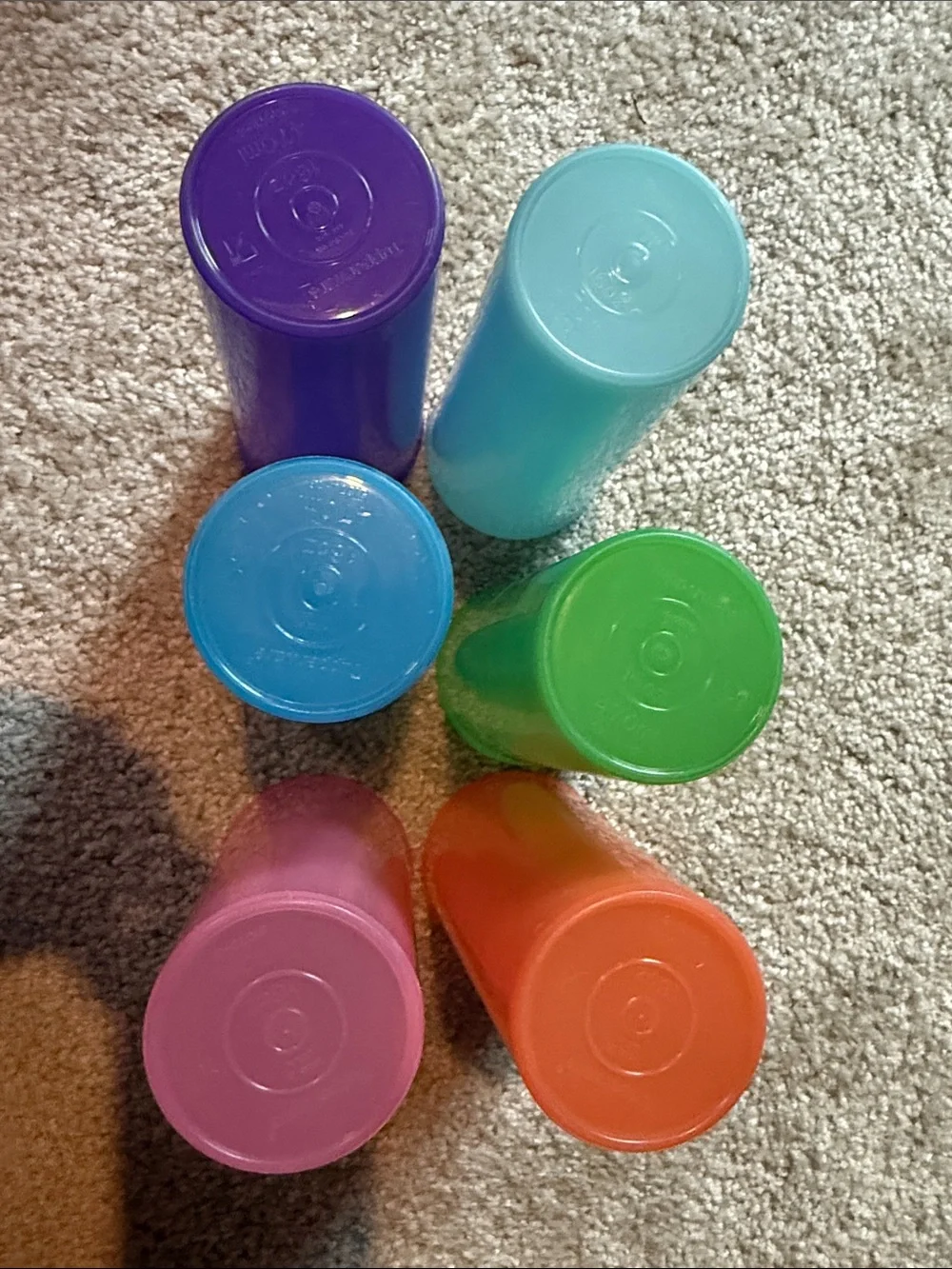 Tupperware Set of 6 Colorful Plastic Tumblers
